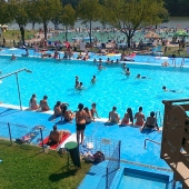 REKREAČNÁ OBLASŤ KURINEC - ZELENÁ VODA: swimming pool in Kurinec