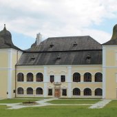 Kraj Preszowski: Kaštieľ a Archeopark Hanušovce nad Topľou